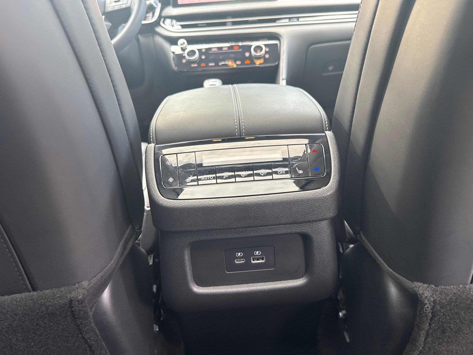 Used 2025 Mineral Black INFINITI LUXE image 29