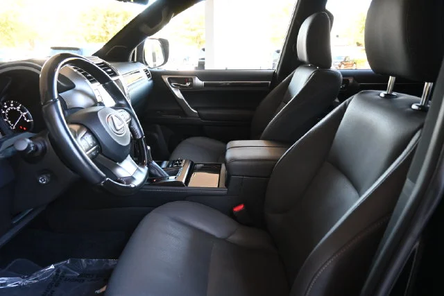 Certified Used 2021 BLACK Lexus 460 image 17