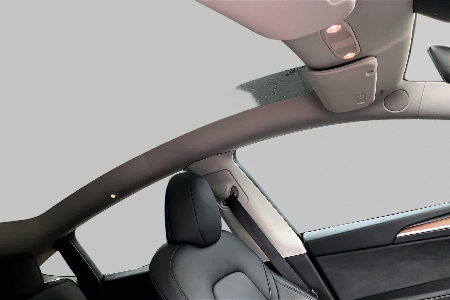 Used 2024 Ultra Red Tesla Long Range image 13