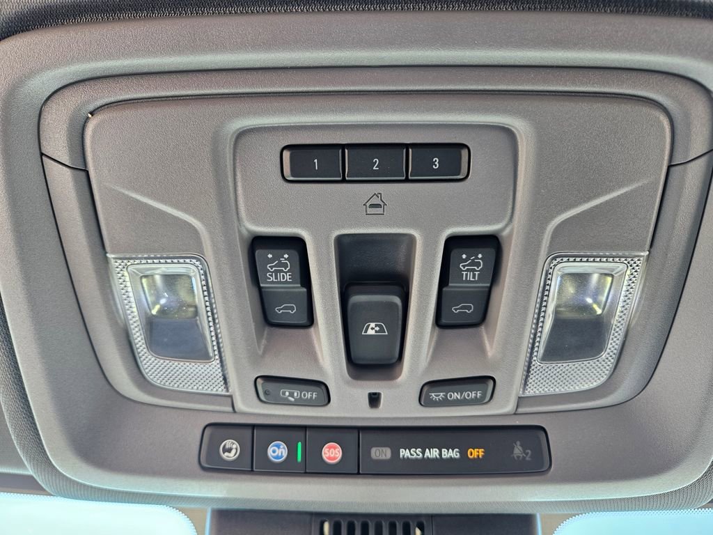 Used 2025 Downpour Metallic GMC Denali image 28