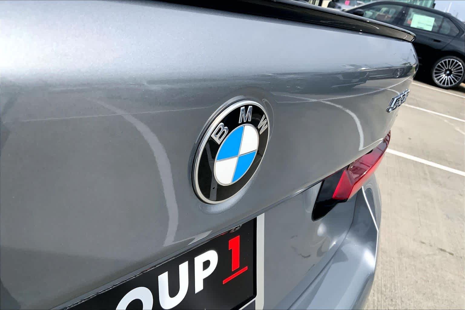 Used 2023 Skyscraper Gray Metallic BMW 530i image 30