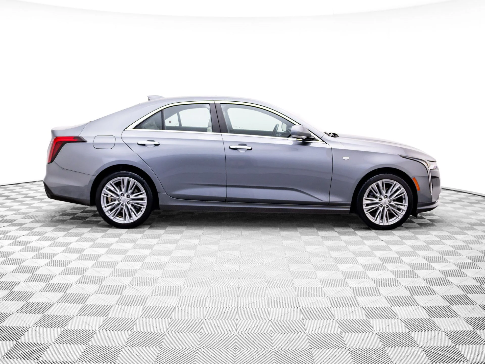 Used 2022 Gray Cadillac Premium Luxury image 6