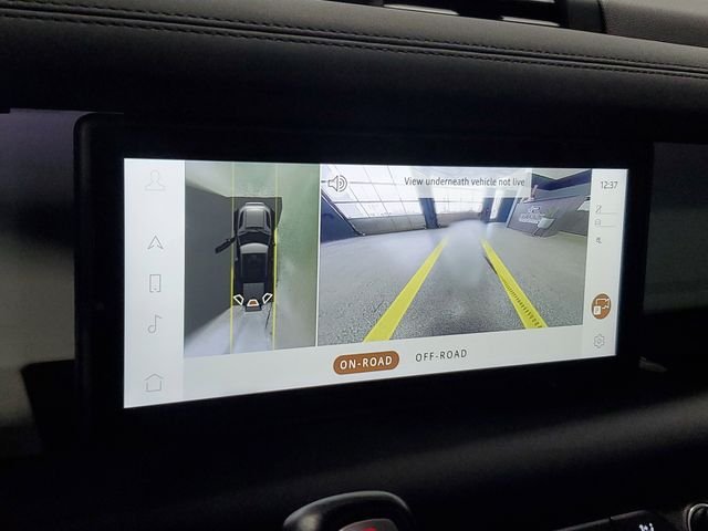 Used 2021 Silver Land Rover X-Dynamic SE image 23