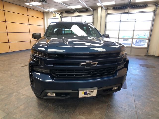 Certified Used 2019 Northsky Blue Metallic Chevrolet RST image 2
