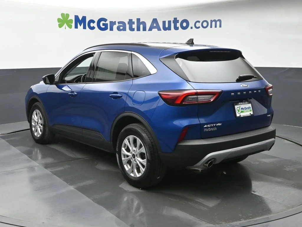 Used 2023 Blue Ford Active image 27