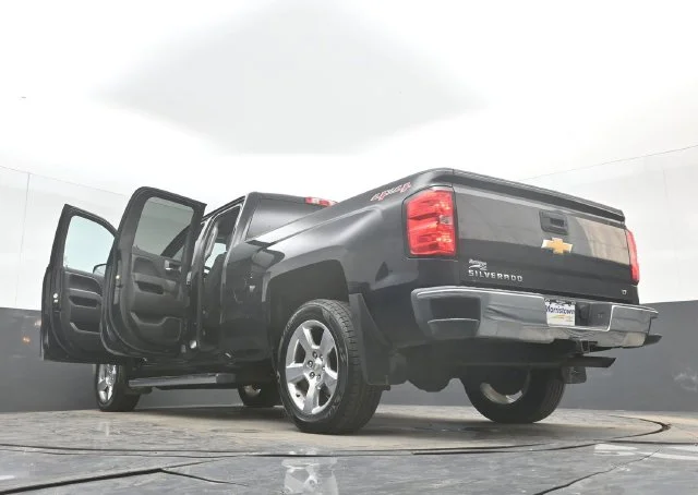 Used 2015 Black Chevrolet LT image 51