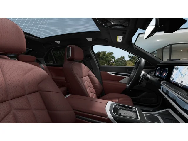New 2026 Mineral White Metallic BMW 760i xDrive image 9