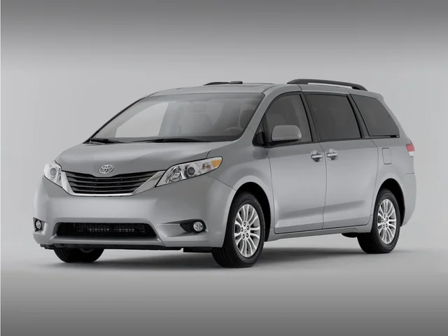 2012 Toyota Sienna SE