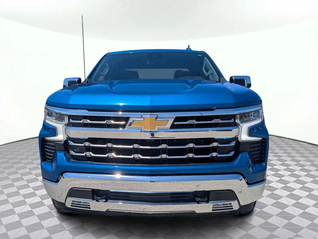 Used 2024 Blue Chevrolet LTZ image 9