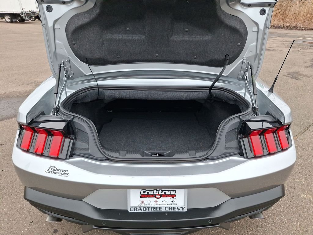 Used 2025 Silver Ford EcoBoost Premium image 19