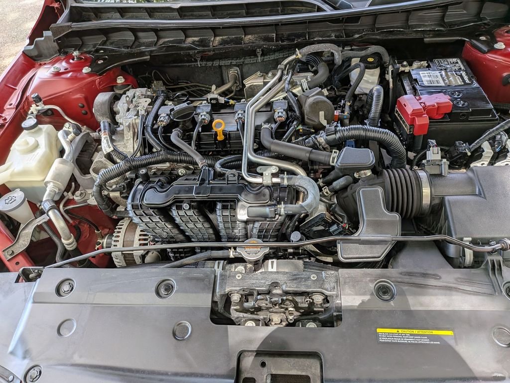 Used 2021 Red Nissan 2.5 SV image 12