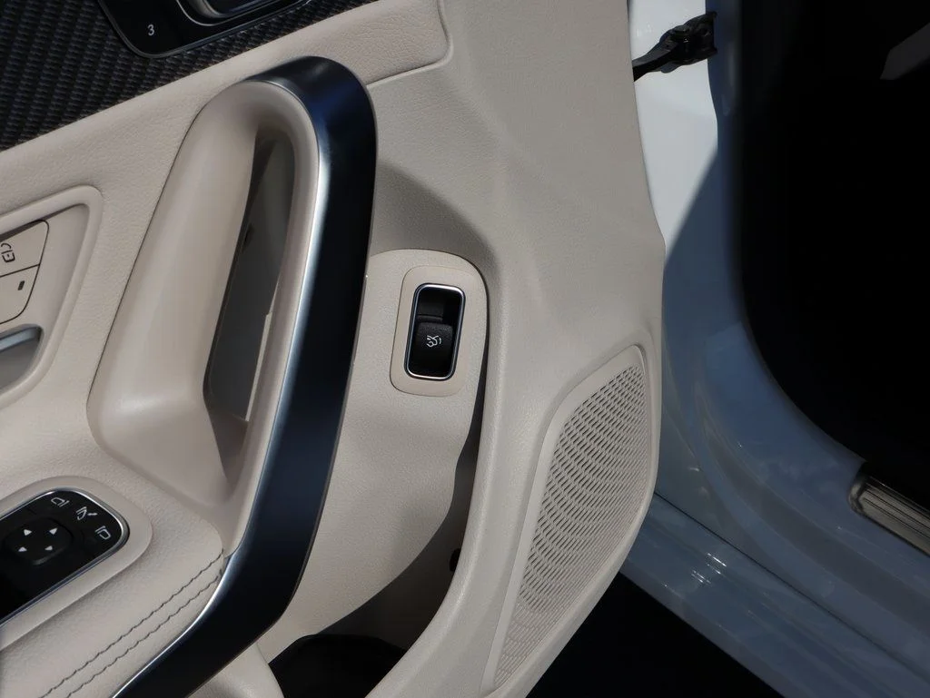 Certified Used 2026 Polar White Mercedes-Benz CLA 250 image 25