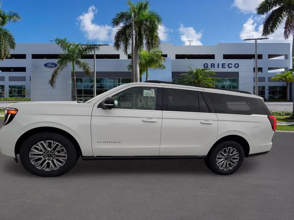 New 2027 Star White Metallic Tri-Coat Ford MAX Platinum image 4