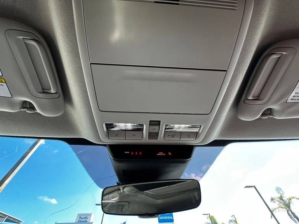 Used 2023 Gray Mazda 2.5 S Carbon Edition image 29