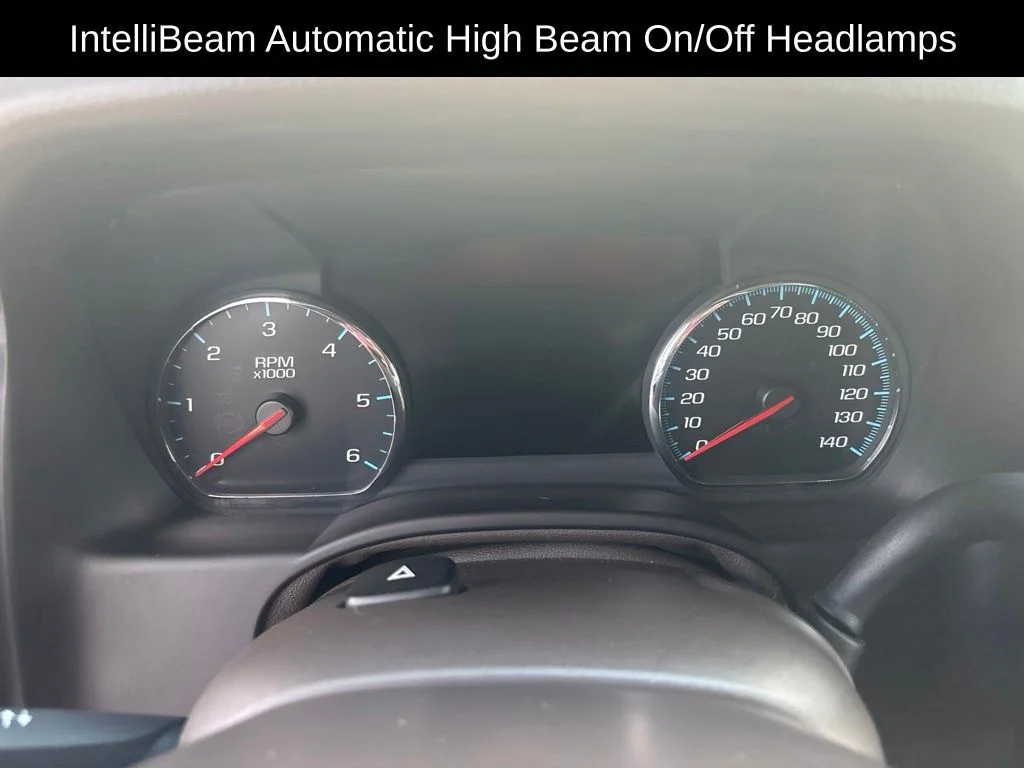 Used 2018 White GMC Denali image 26