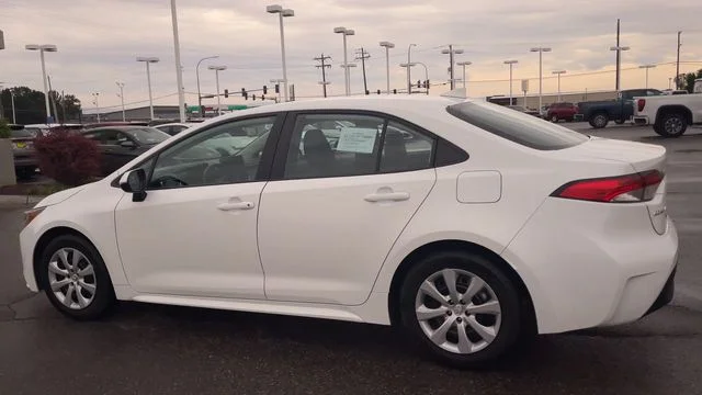Used 2024 White Toyota LE image 7