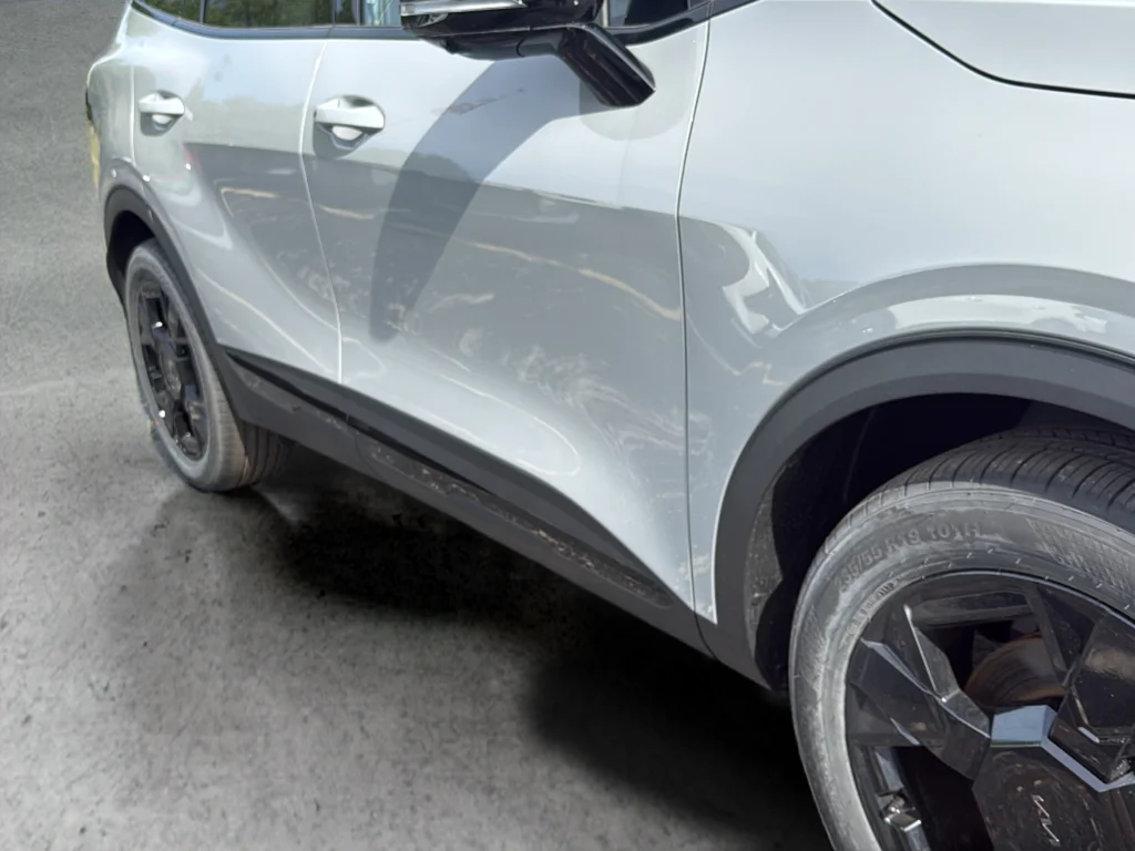 New 2026 Wolf Gray Kia X-Line image 31