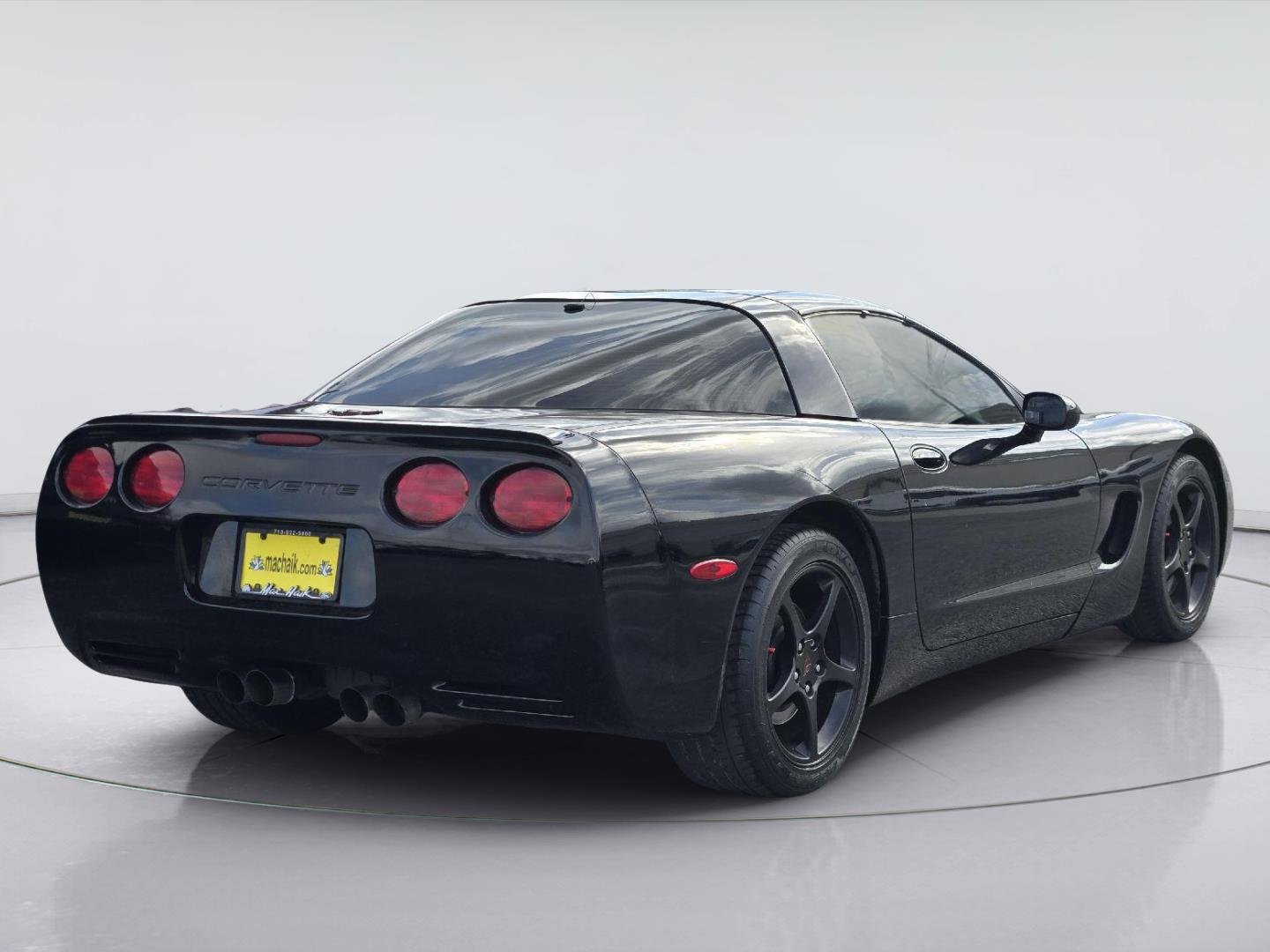Used 2004 Black Chevrolet  image 8