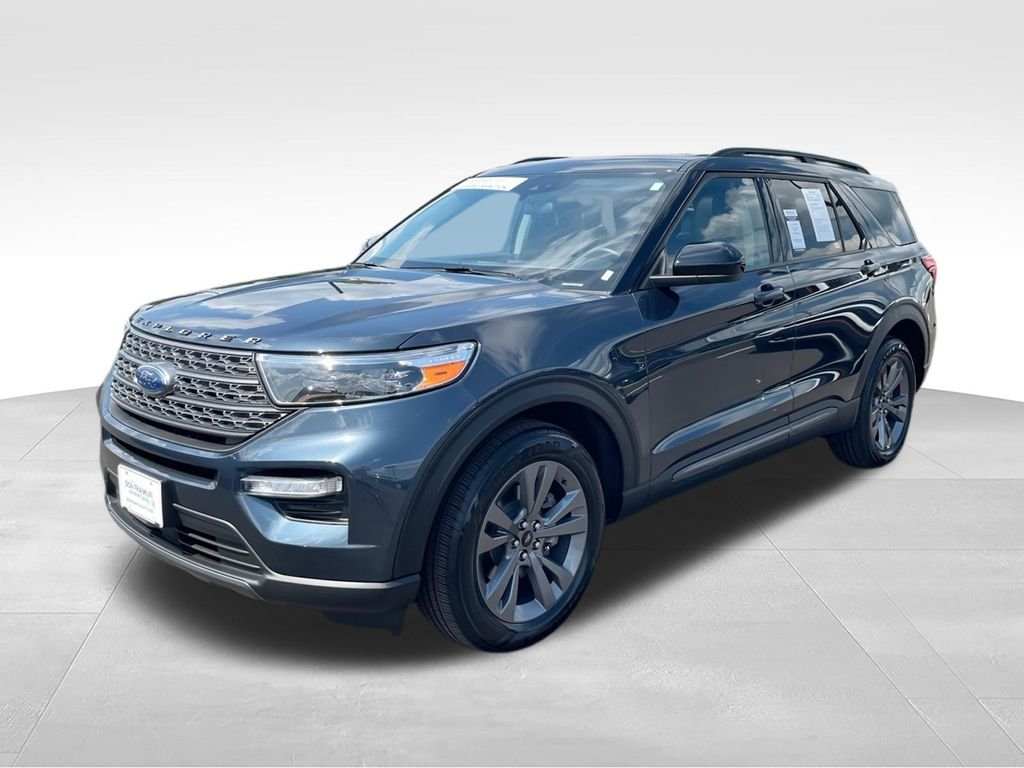 Used 2023 Blue Ford XLT image 4