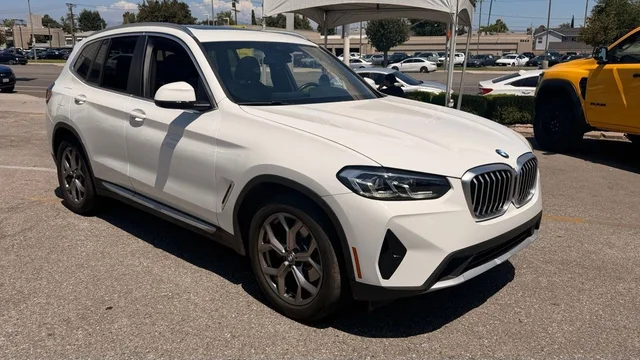 2023 BMW X3 sDrive30i