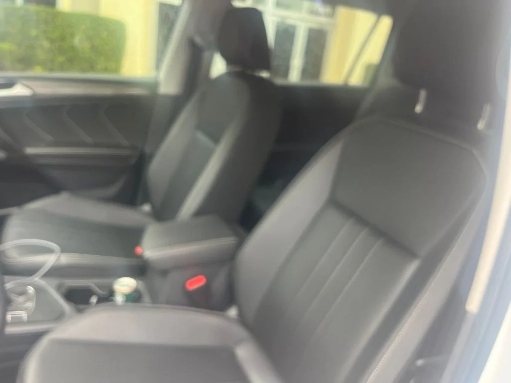 Used 2023 White Volkswagen 2.0T SE image 3