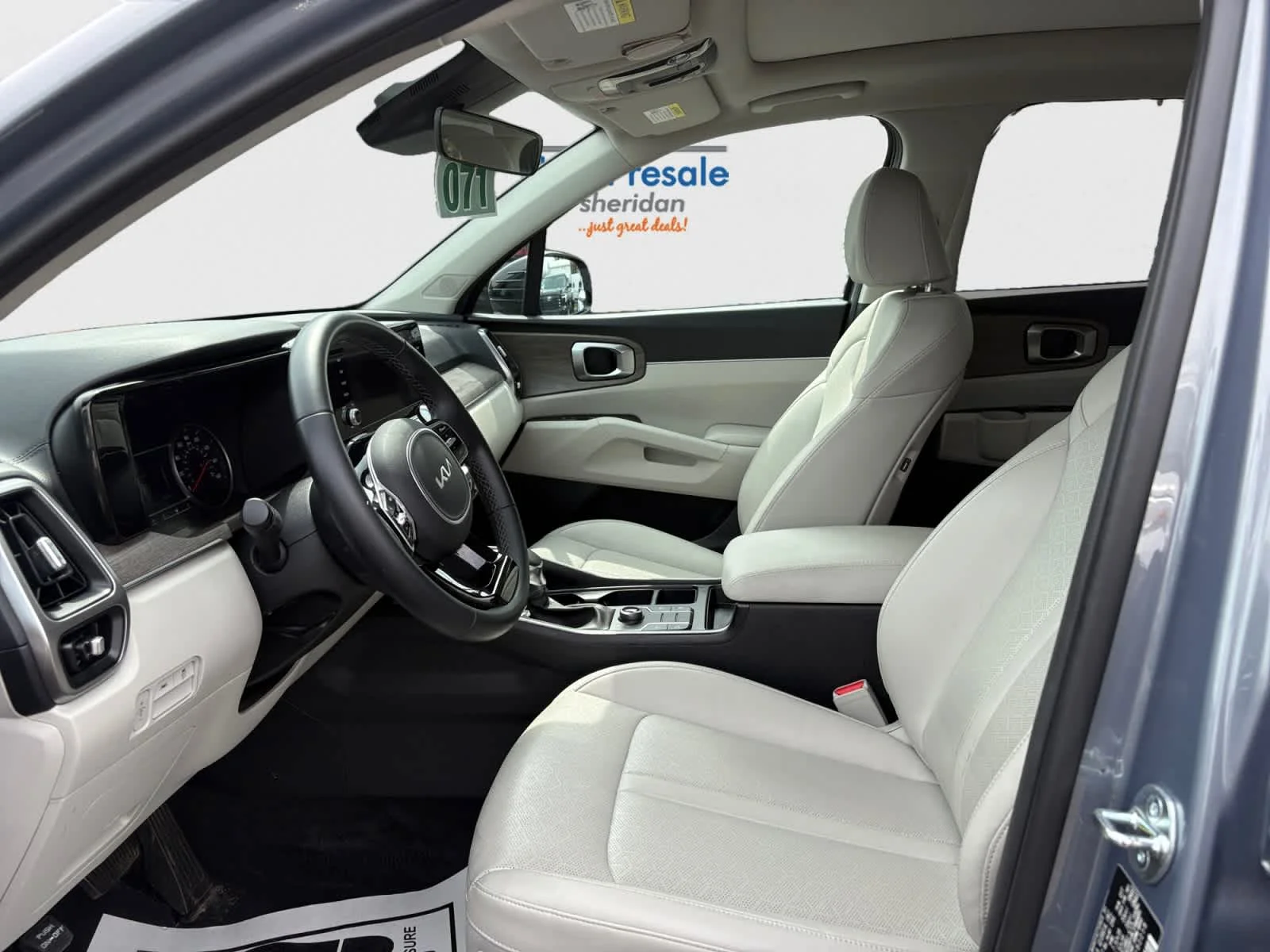 Used 2023 Everlasting Silver Kia X-Line S image 8