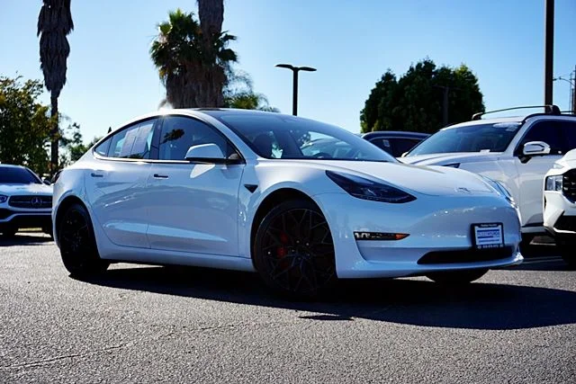 2023 Tesla Model 3 Performance