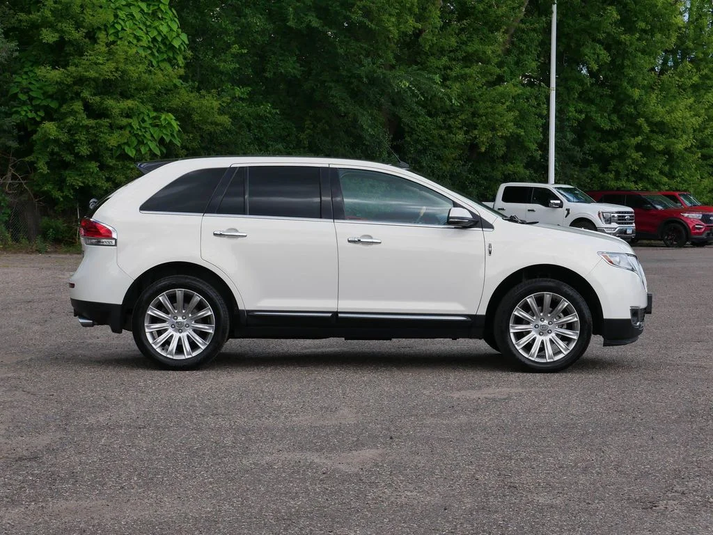 Used 2013 Lincoln MKX Base with VIN 2LMDJ8JK4DBL43833 for sale in White Bear Lake, Minnesota
