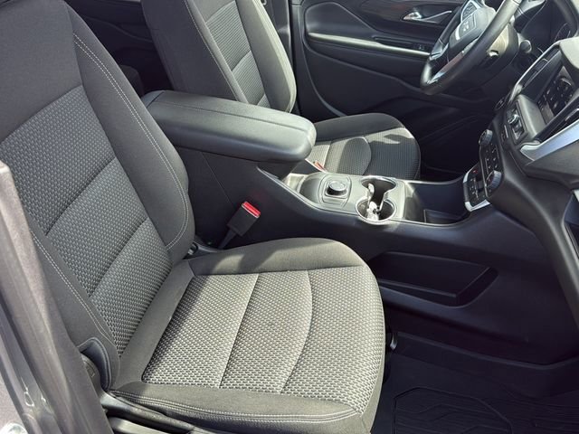 Used 2023 Silver GMC SLE image 10