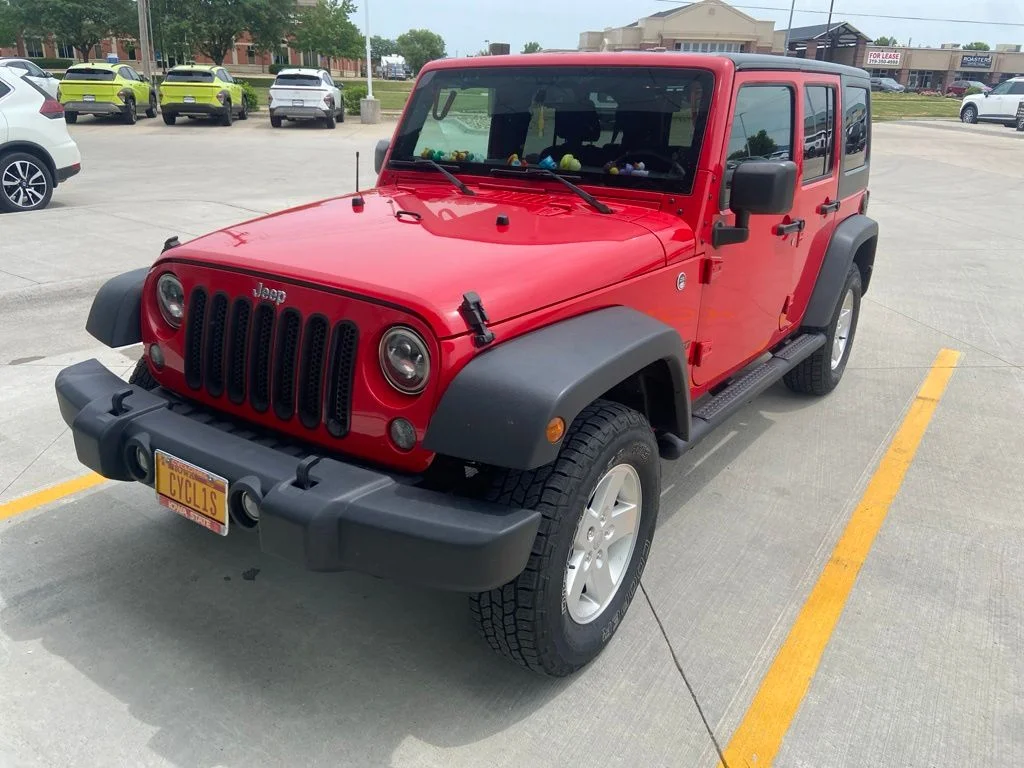 Used 2018 Red Jeep Unlimited Sport image 2