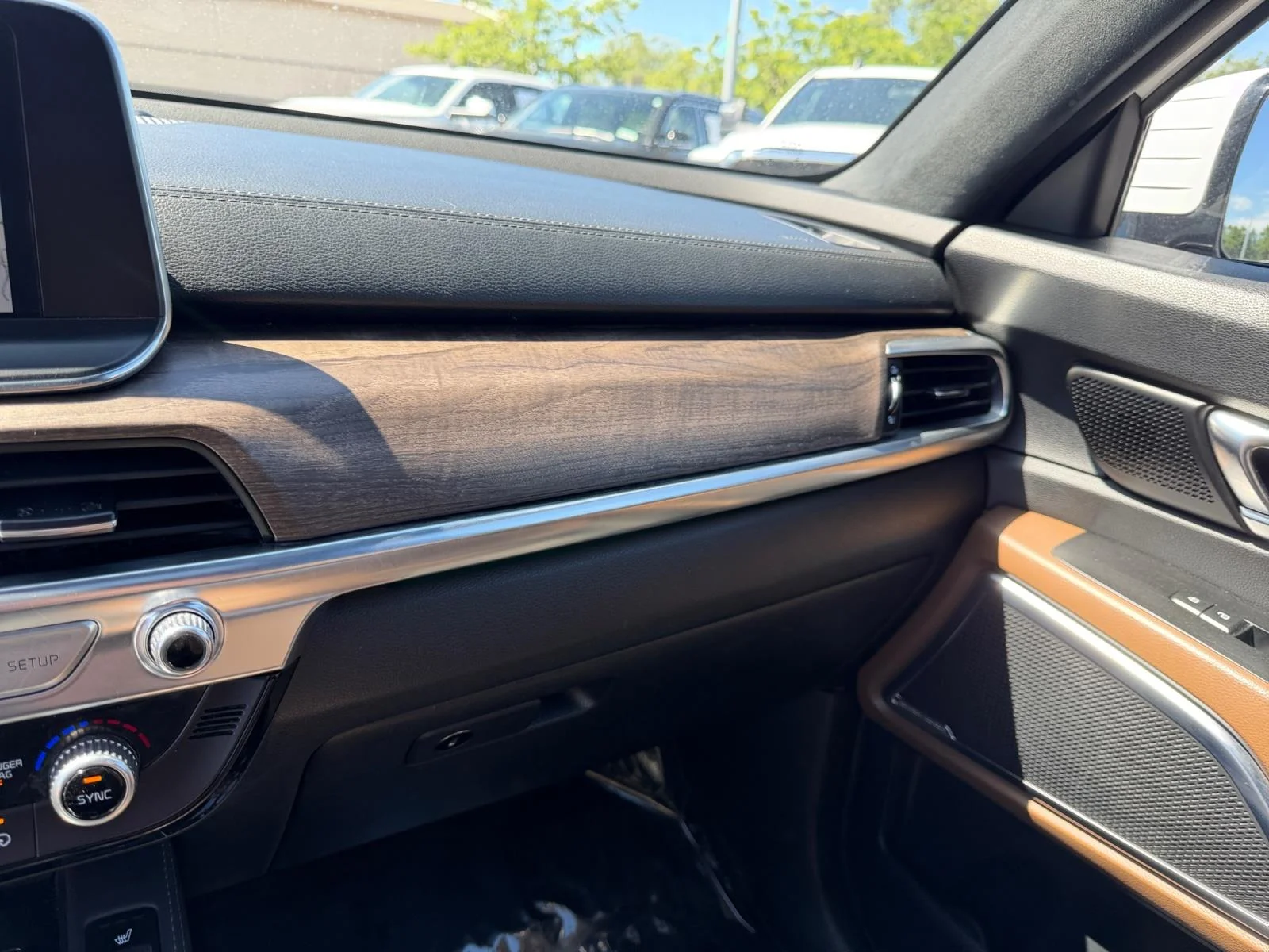2020 Kia Telluride SX - Photo 24