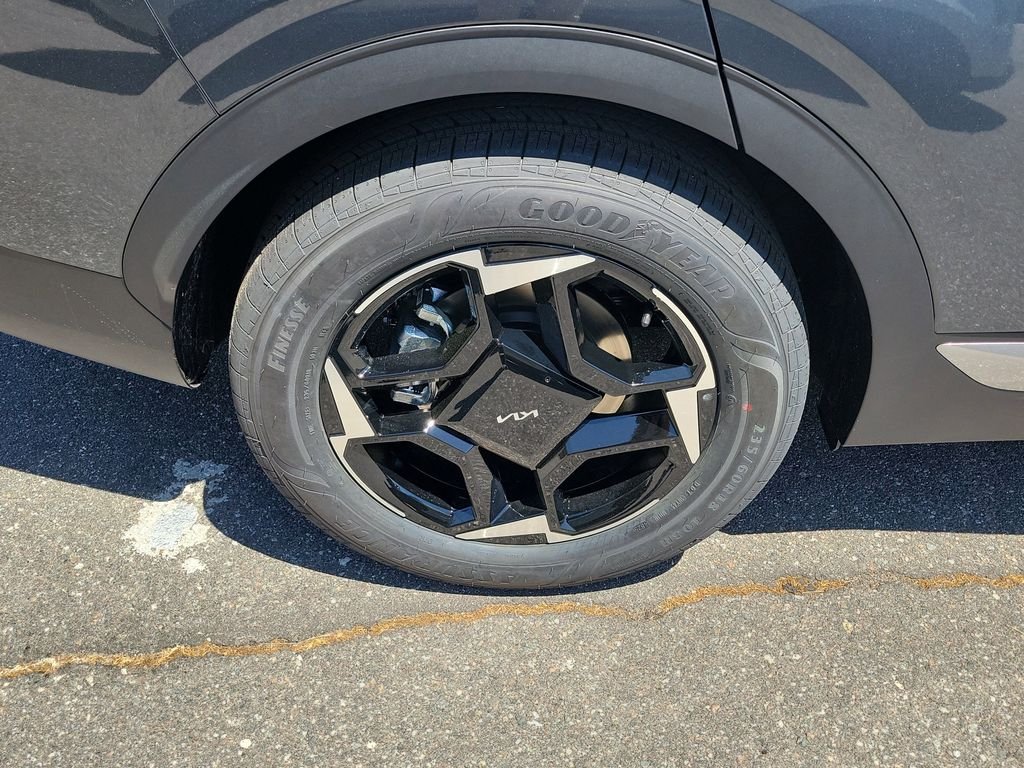 New 2026 Gray Kia EX image 40