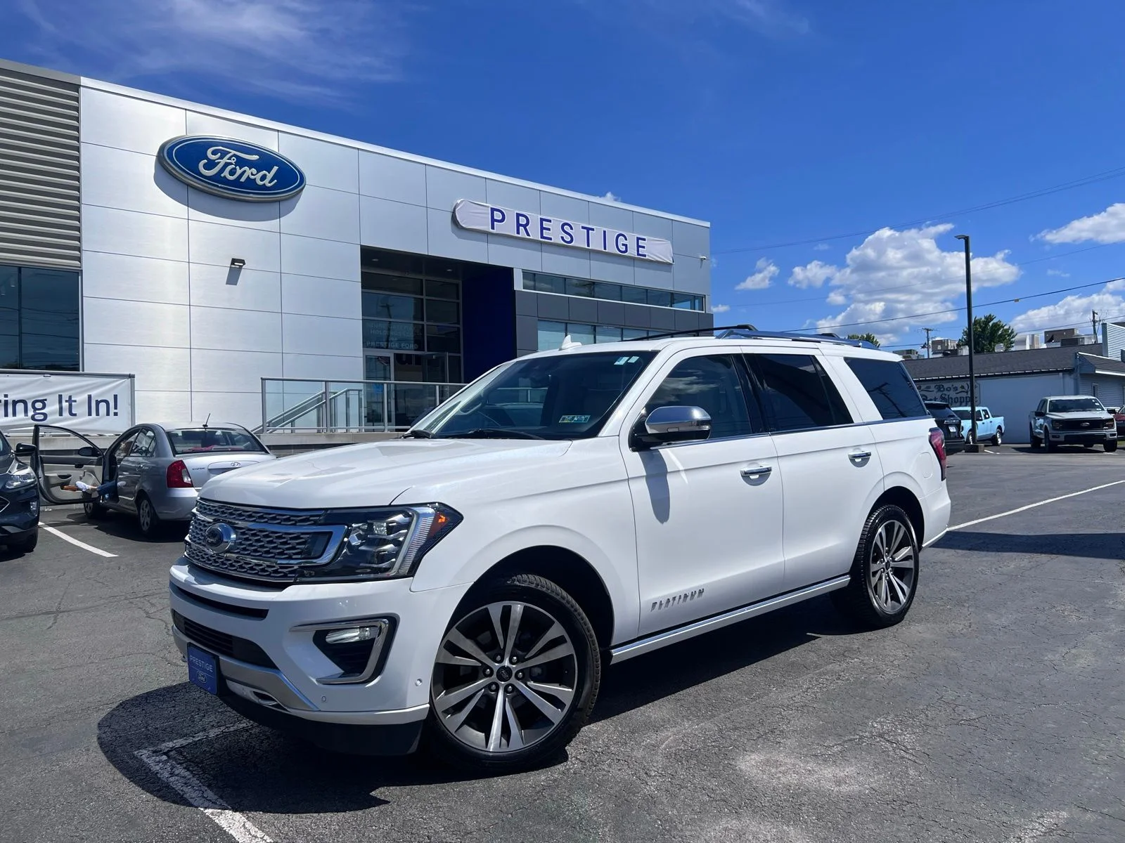 2020 Ford Expedition Platinum's photo