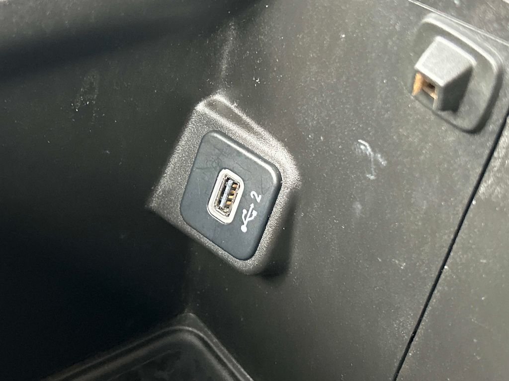 Used 2020 Gray Jeep Unlimited Sahara image 35