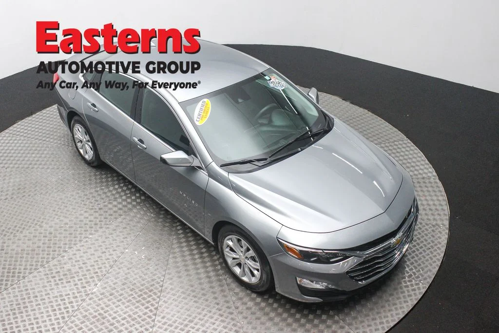 Used 2024 Gray Chevrolet LT image 3
