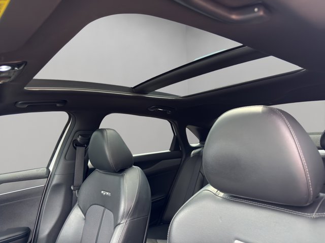 Used 2021 Glacial White Pearl Kia GT-Line image 23