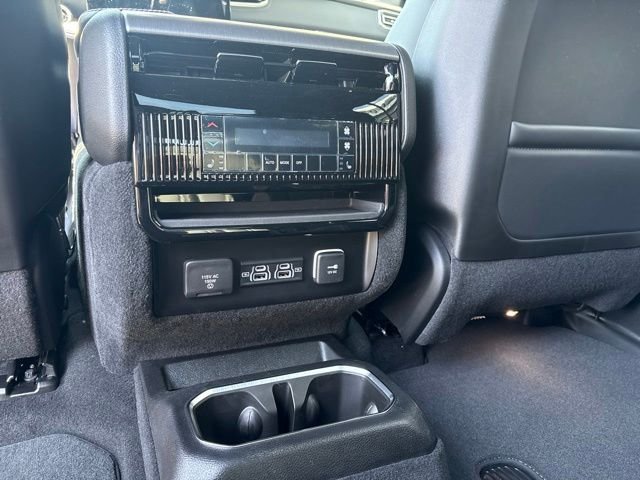 New 2026 High Gloss Black Exterior Paint Jeep Limited Reserve image 17