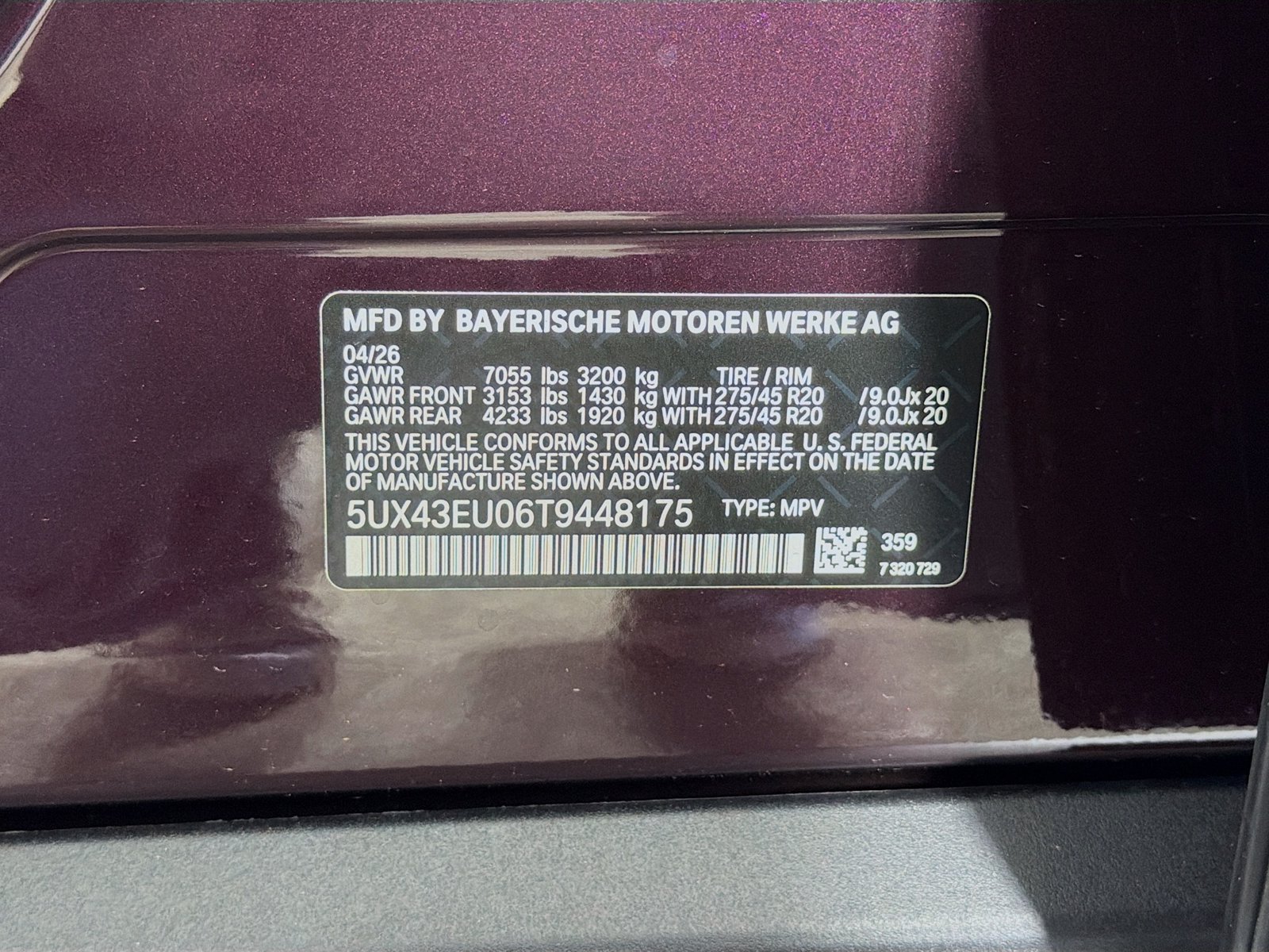 New 2026 Mora Metallic BMW xDrive50e image 34