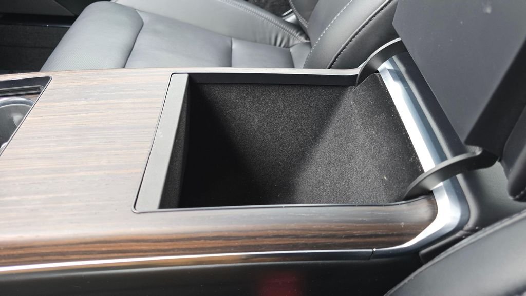 Used 2023 Stealth Gray Tesla  image 37