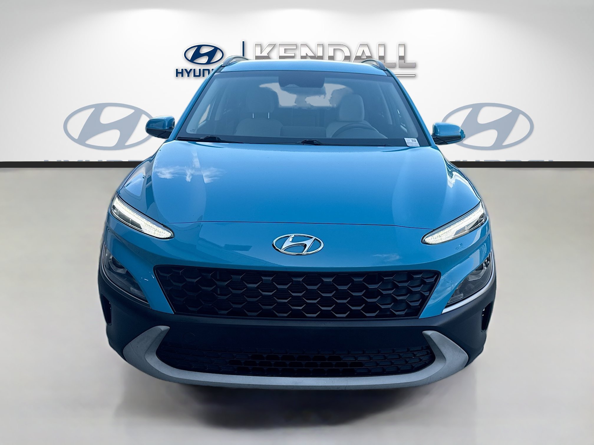 Used 2023 Teal Isle Hyundai SEL image 2
