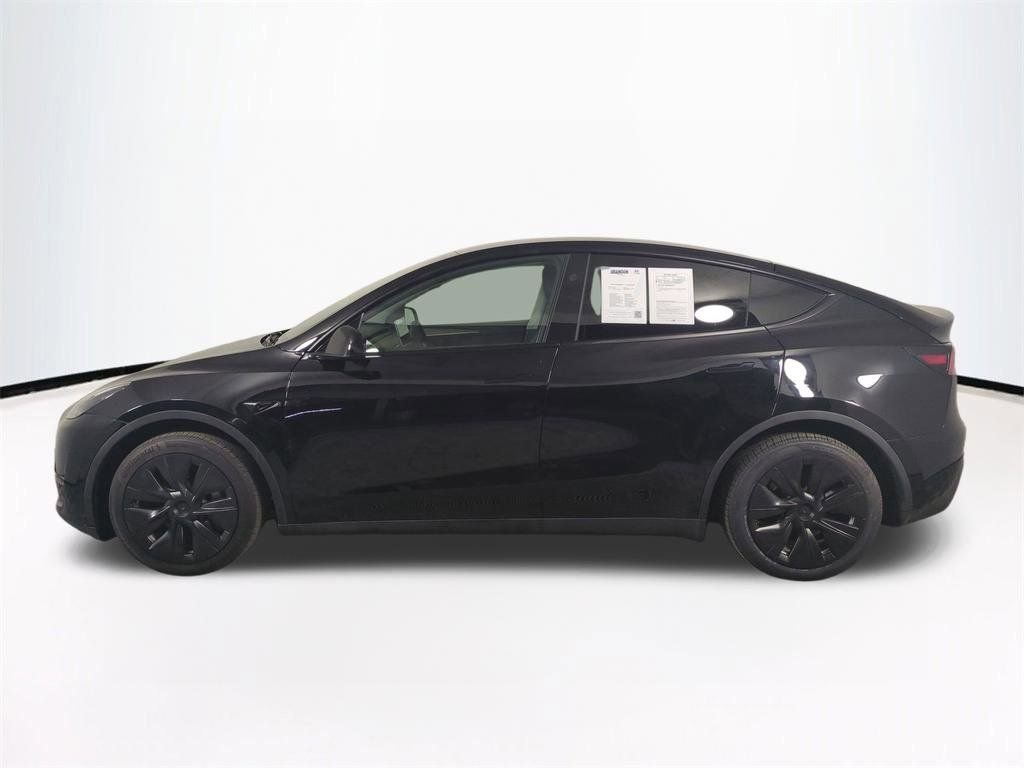 2023 Tesla Model Y Long Range - Photo 8