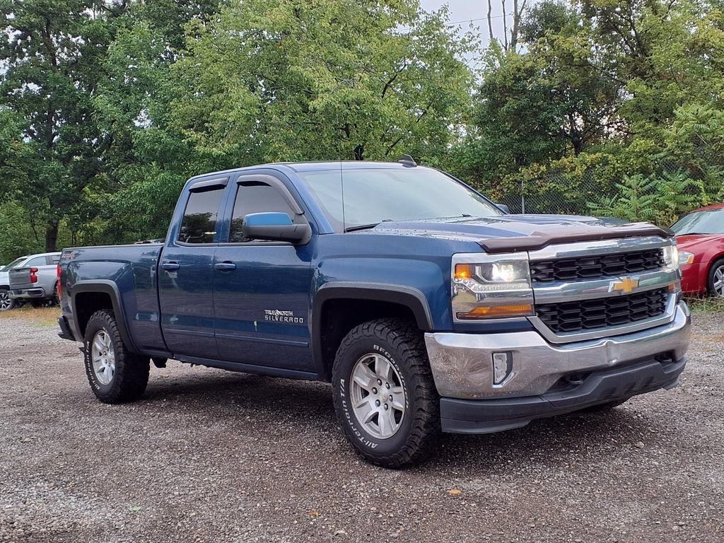 Used 2016 Blue Chevrolet LT image 3