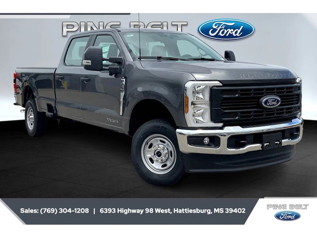 2025 Ford F-250 XL 4x4 Crew Cab 8' Box's photo