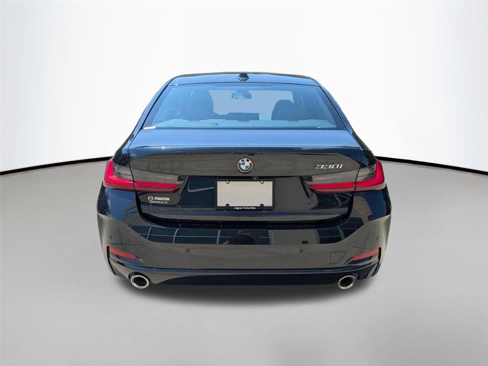 Used 2025  BMW 330i image 6