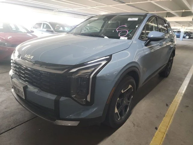 Used 2026  Kia S image 4