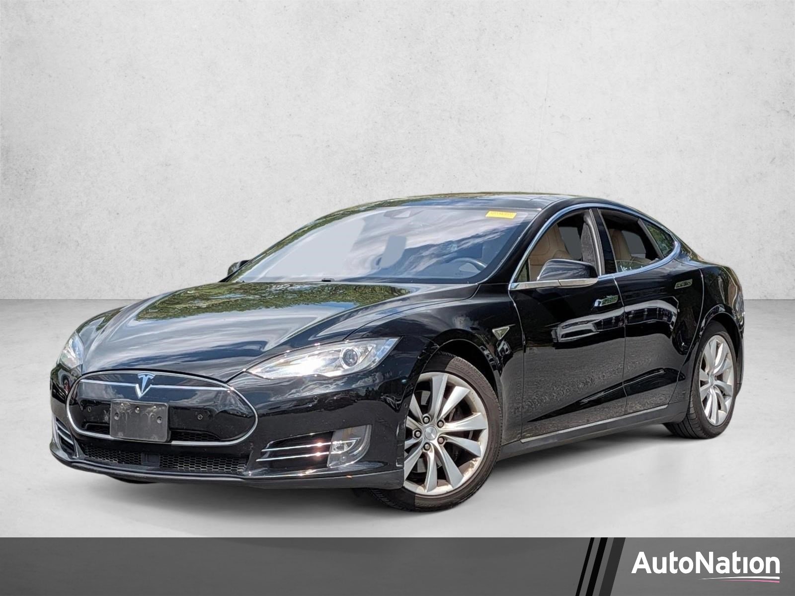 2015 Tesla Model S 70D's photo
