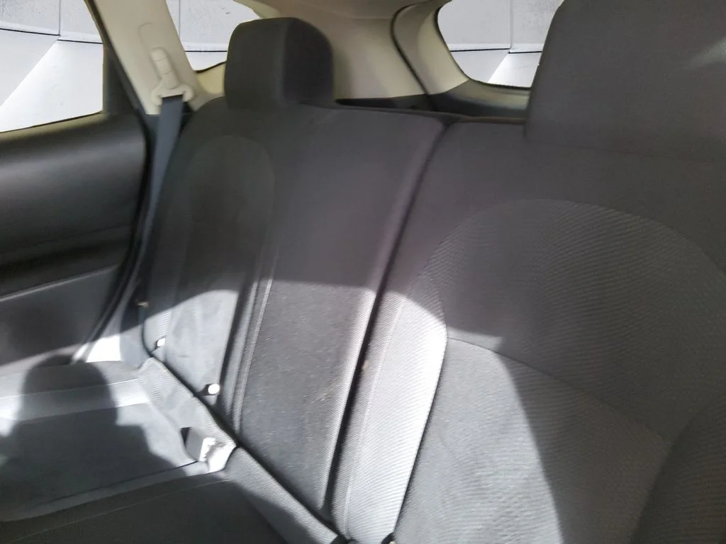 Used 2015 Gray Nissan S image 15