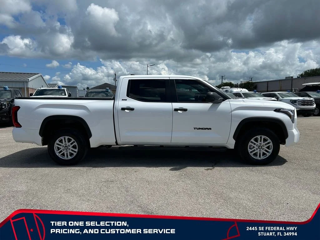 Used 2025 White Toyota SR5 image 8