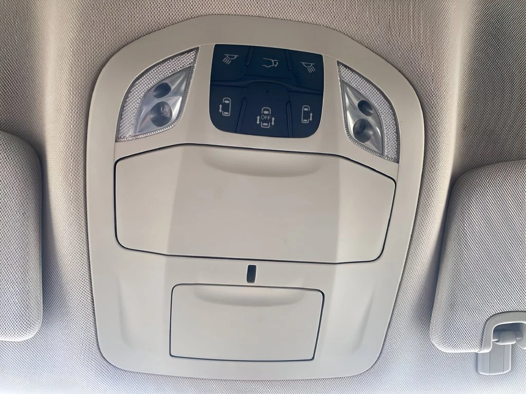 Used 2023 White Chrysler LX image 30
