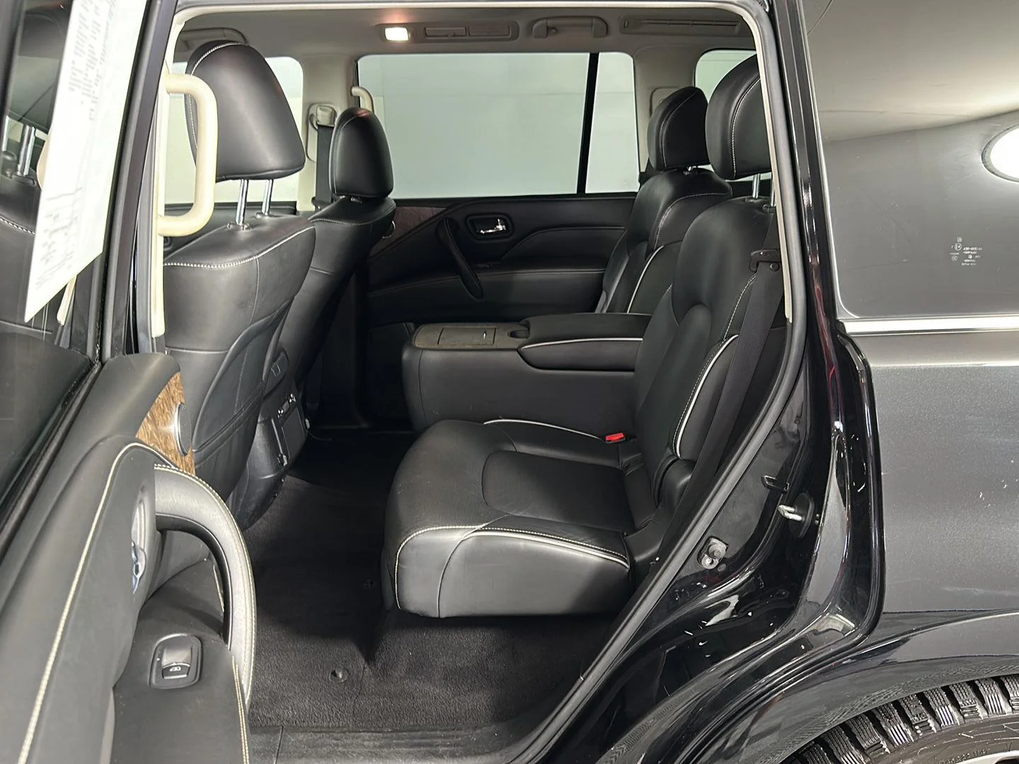 Used 2021 Mineral Black INFINITI PREMIUM SELECT image 23